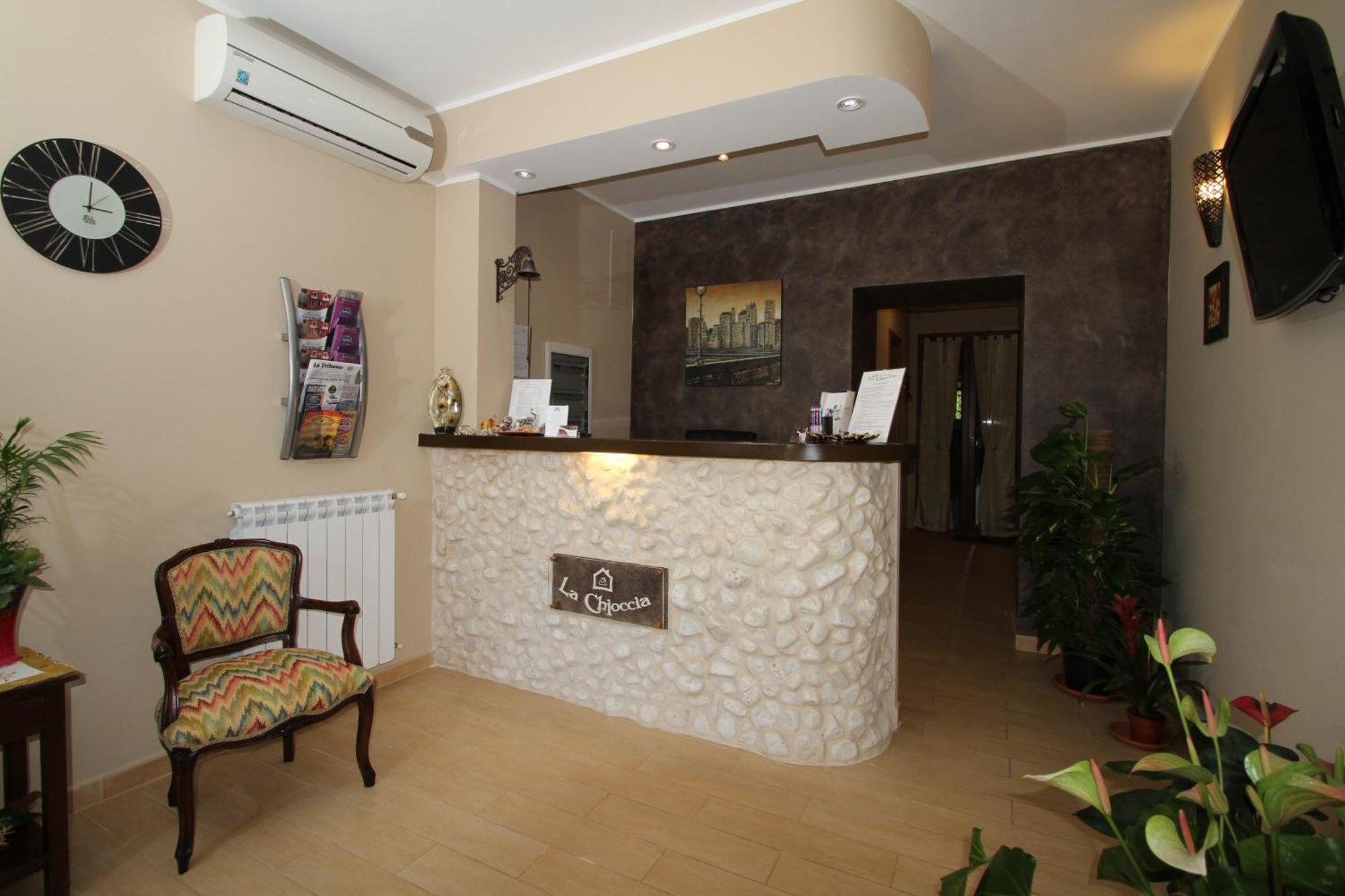 Hotel La Chioccia à Valmontone Extérieur photo